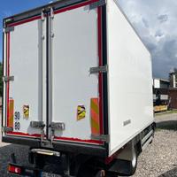 Cella frigo - Carni appese