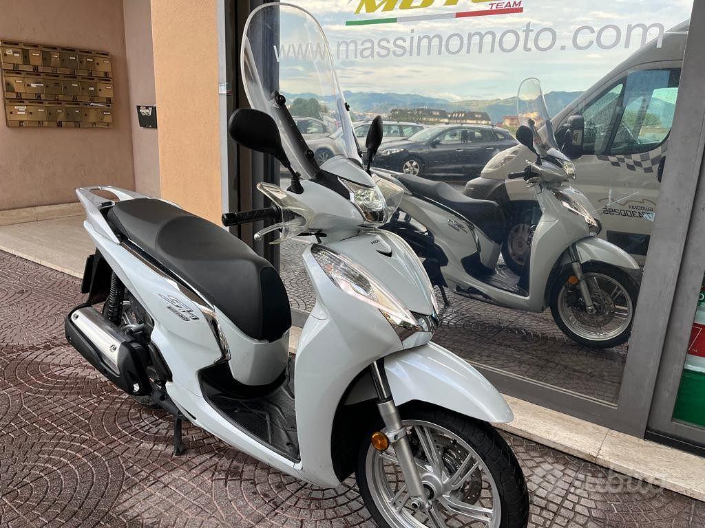 Subito - Massimo Moto - HONDA SH 300 i PASSAGGIO GARANZIA TAGLIANDO INCL - Moto  e Scooter In vendita a Roma