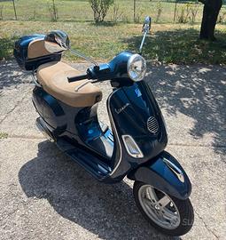 Vespa Piaggio 125 LX ie
