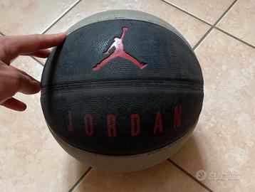 Palla da basket Nike Jordan taglia 7