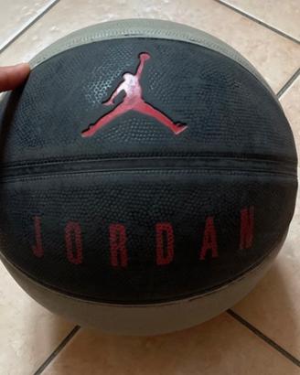 Palla da basket Nike Jordan taglia 7