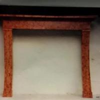 Camino in marmo rosso di Verona