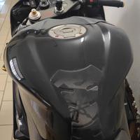 serbatoio benzina Yamaha r6 2006 / 2007