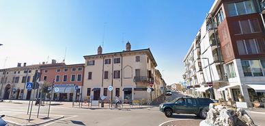 Villafranca Di Verona -Arredato-Bilocale