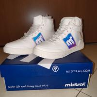 Sneakers alte bianche Mistral n. 39 Nuove