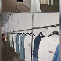 Stock di abbigliamento uomo firmato GUESS