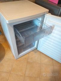 Freezer a cassetti Whirlpool W55Z1
