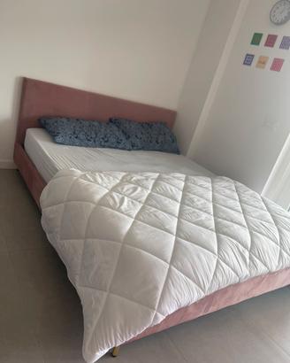 Letto matrimoniale 160x190 rosa