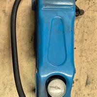 Pompa a Pedale d'Epoca Vintage Azzurra