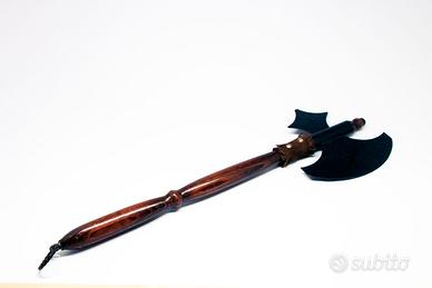 ascia medievale  riproduzione