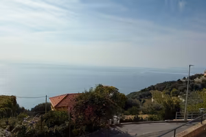 Appartamento di 100 m² con 3 locali e box auto a F