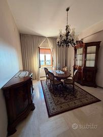 Sala da pranzo completa in stile Barocco