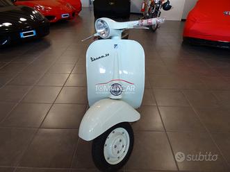 Vespa 50 Faro Tondo Sportellino Piccolo Vespa 50 Sportellino - Main Image