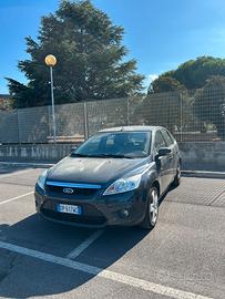 Ford Focus 1.6 90 cv 2008 berlina