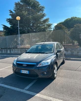 Ford Focus 1.6 90 cv 2008 berlina