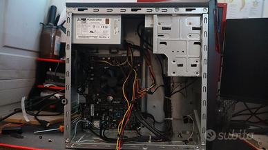 Preassemblato ASUS I5 6400 senza RAM, HDD, GPU 
