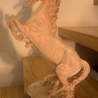 Statua cavallo G.Armani
