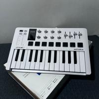 Arturia MiniLab 3 - Tastiera MIDI Portatile