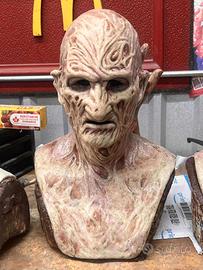 freddy Krueger maschera