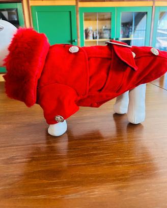 Cappotto elegante rosso per cane taglia piccola