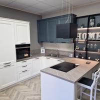 CUCINA STOSA IN SVENDITA