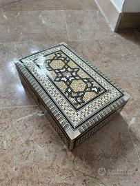 Portagioie  - Intarsio in Madreperla e Osso