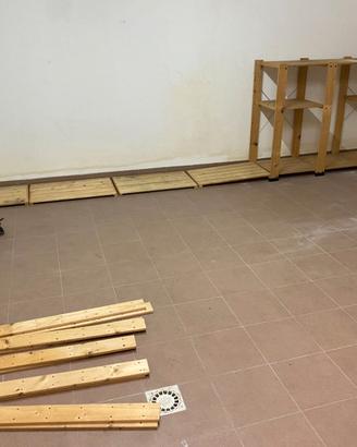 Scaffale in legno modulare