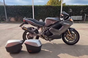 ducati st4s