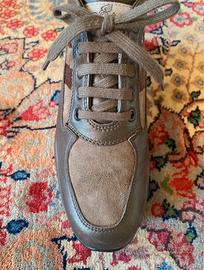 Hogan Interactive donna in pelle Tg. 36.