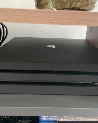 PLAYSTATION 4 - 1TB + ACCESSORI + GIOCHI
