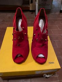 Scarpe di Fendi