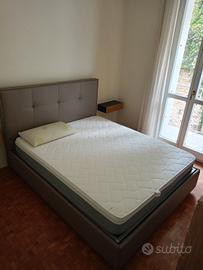 Letto matrimoniale con contenitore