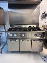 Cucina a Gas professionale 6 fuochi