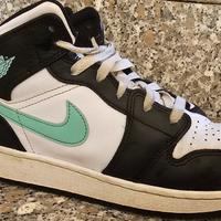 Nike Air Jordan 1 Mid taglia 38.5