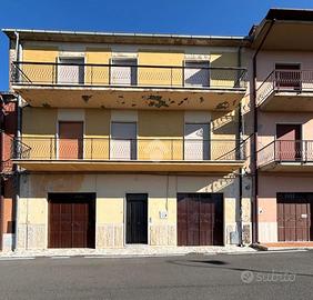 CASA SEMINDIPENDENTE A ROCCA MASSIMA
