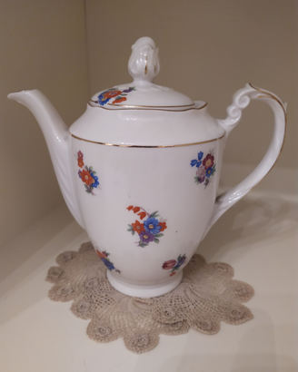 Caffettiera ceramica e tazzine