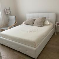 Letto completo di materasso memory foam