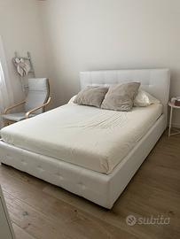 Letto completo di materasso memory foam