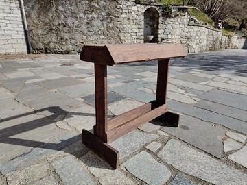 Porta sella in legno 