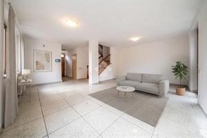 VILLA A SCHIERA A SAN MARTINO IN RIO