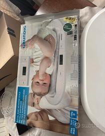 Bilancia pesa bambino