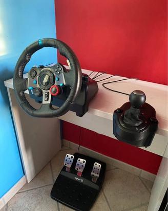 Logitech g29,pedali,cambio e 4 giochi
