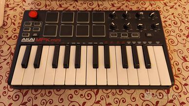 Tastiera Controller AKAI MPK Mini