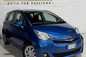 Toyota Verso Benzina Neopatentati Retrocamera