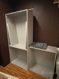 Grande Armadio / mobile grigio