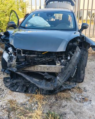 Ford Puma incidentata