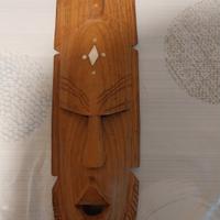 maschera tribale in legno 