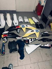 Plastiche  Husqvarna 20-23