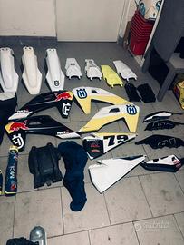 Plastiche  Husqvarna 20-23