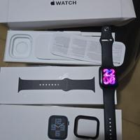 Apple Watch SE (gen 2) 44mm e Galaxy Watch 6 40mm